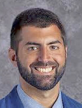Chris Saunders